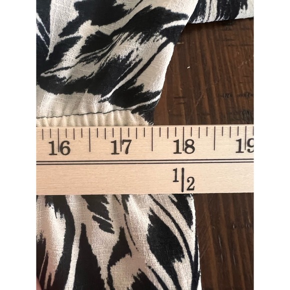 Adrienne Vittadini XL Black White Palm Print Wide Leg Jumpsuit Belted - Picture 6 of 6